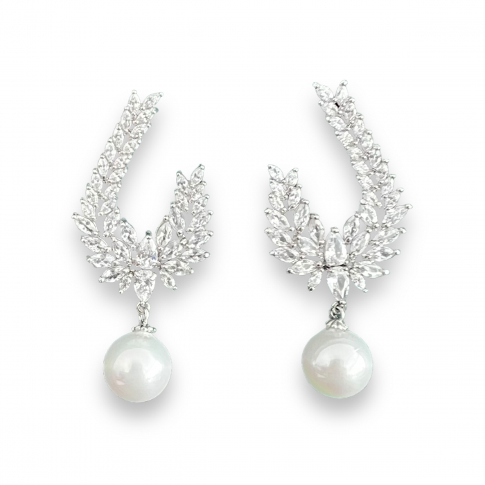 Cercei Drop Flower Simulated Diamond [2]