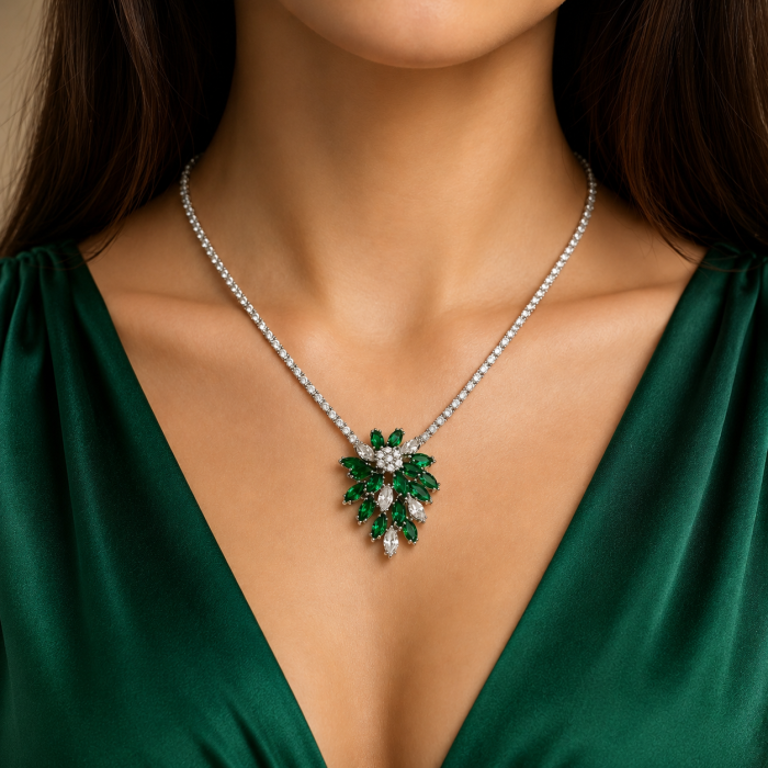 Colier Luxury Emerald Glow – Eleganță Regală în Nuante de Smarald [2]