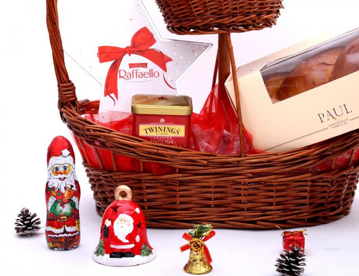 Cos Luxurious Christmas [3]