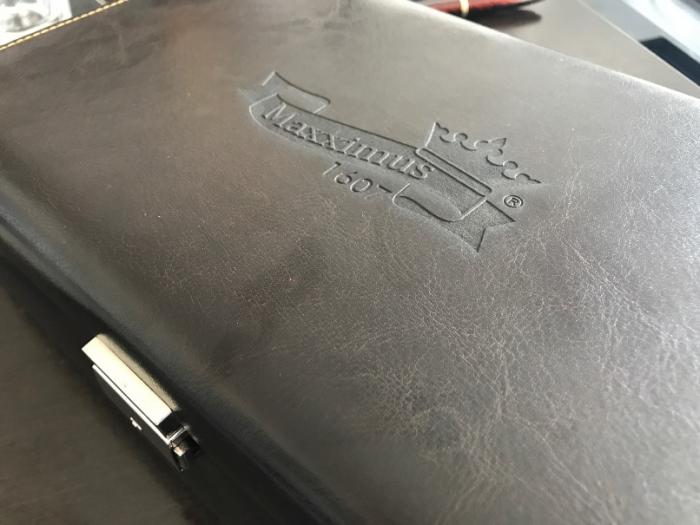 Set Cutie 10 ceasuri Bond Intense Brown by Friedrich si Note Pad Burgundy Hugo Boss - personalizabil [8]