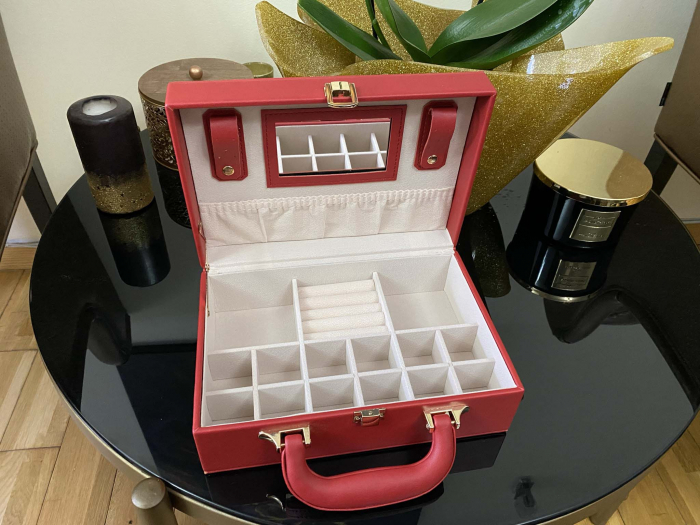 Cutie de bijuterii din piele Red Style, 25 x 17 cm [4]