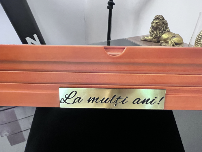 Cutie de sah cu set special pentru whisky. TOP 10 Cadouri Barbati [7]