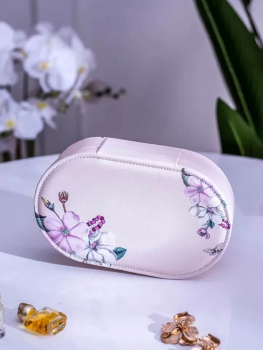 Cutie Bijuterii Ovală cu Design Floral [3]