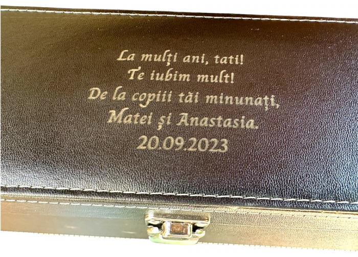 Cutie Vin Black cu 4 Accesorii (fara Sticla de Vin) [2]