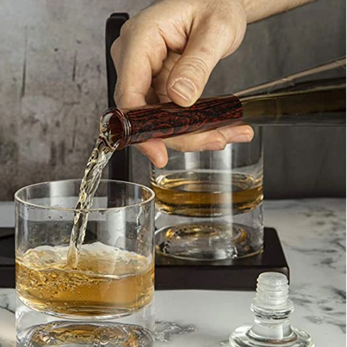 Decantor Bata de Baseball + 4 Pahare & Suport Lemn [4]