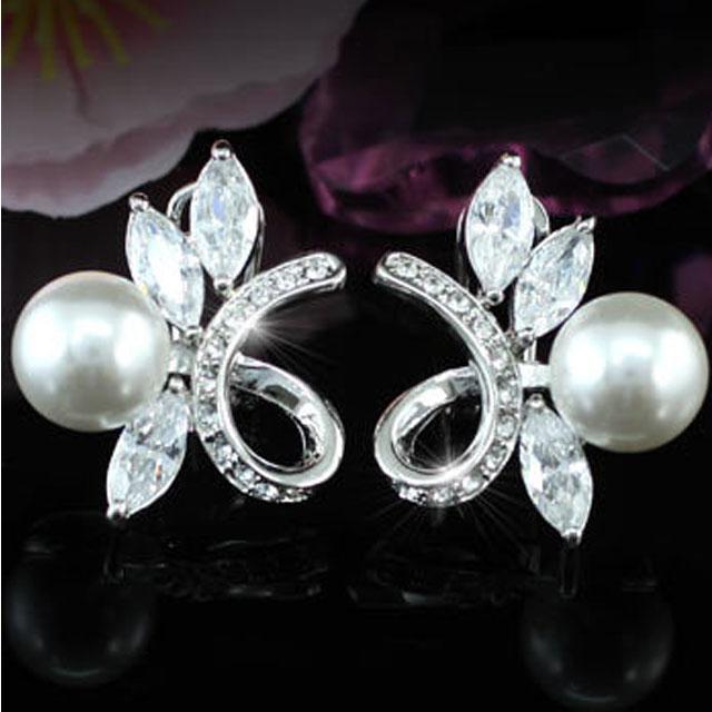 Cercei Borealy Crystalline Pearls [3]