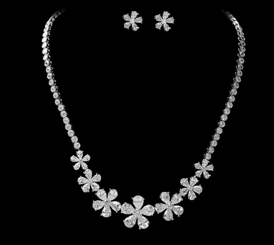 Set Cercei Colier Mireasa Flowers by Borealy [2]