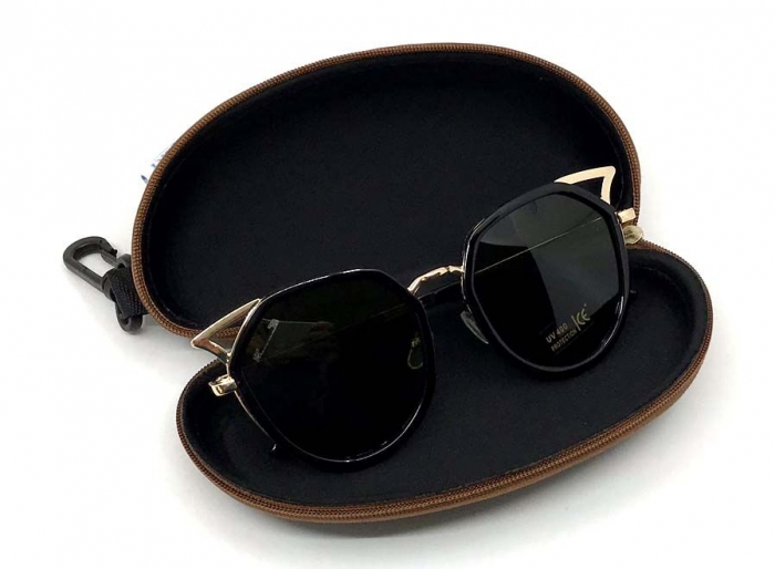 Geanta So Red, Ceas si Ochelari cu etui Matteo Ferari [9]