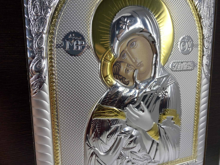 Icoana Maica Domnului si Pruncul Iisus placata cu Argint si Aur - 31 cm [4]