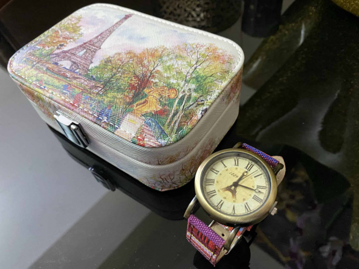 La Tour Eiffel Gift Set: Cutie Bijuterii + Ceas de mana [5]