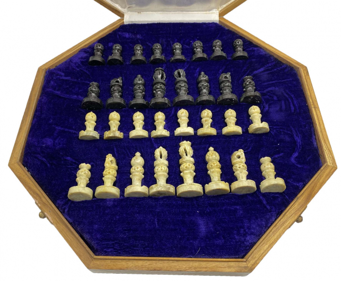 SAH din piatra naturala, sculptat manual [4]