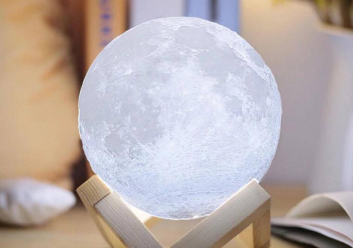 Lampa Luna 3D Moon Big cu baterie - 13 cm diametru/38 cm circumferinta [6]