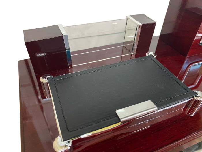 Office Business Desk Professional [2]