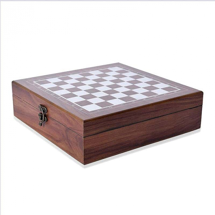 Cadoul Perfect: Set Jocuri All-in-One cu Șah, Poker, Cărți, Zaruri și 101 Jetoane [4]