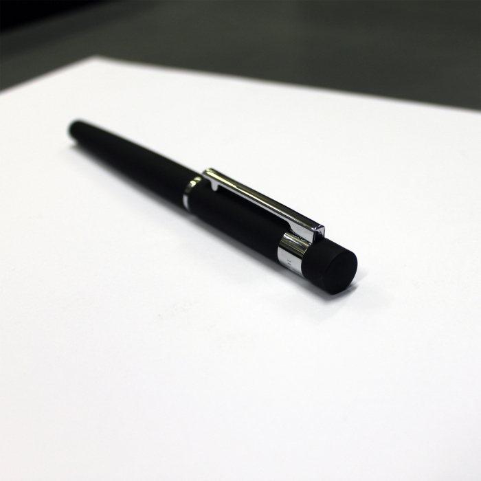 Roller Hugo Boss Black Elegance & Batista Sacou Barbati Matase Borealy [4]