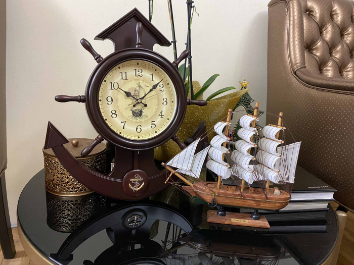 Boatman's Brown Clock Ship [2]