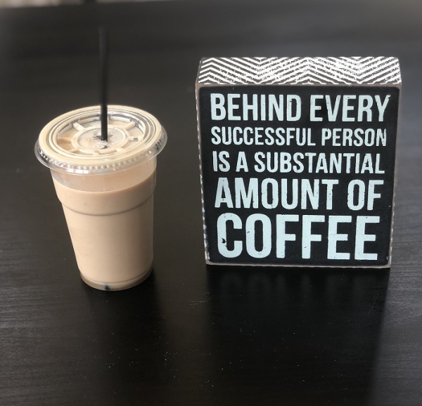 Tablou motivational ,,BEHIND EVERY SUCCESSFUL PERSON IS A SUBSTANTIAL AMOUNT OF COFFEE" 12 x 13 x 4 cm [2]