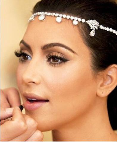 Tiara Borealy Kim Kardashian [3]