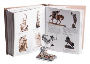 Carte: 30 Millennia of Sculpture (in limba engleza), 544 pagini [2]