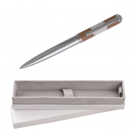 Winter Luxury Lady pix, port key Cacharel si manusi piele naturala bej [3]