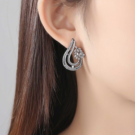 Cercei Borealy Black Elegant Vintage Lady [1]