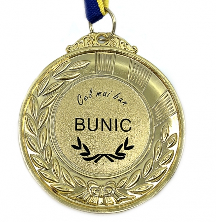Set Cadou Personalizabil Trofeu si Medalie [6]