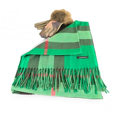 Cosuri Paste - British Esarfa Casmir, Manusi & Portofel Cadouri Craciun 2023