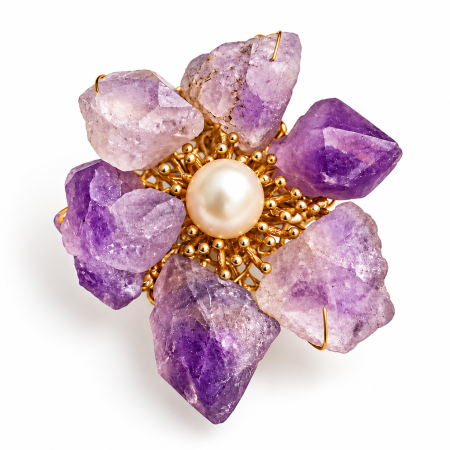 Bijuterii - Broșă florală de 4,5 × 4 cm cu cristale de ametist brut, perlă naturală și detalii aurii