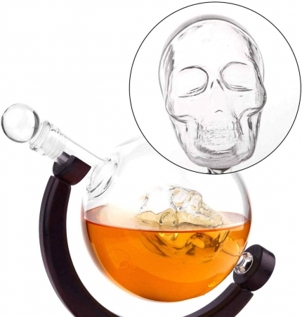 Cadou Decantor Skull cu 2 Pahare si suport din lemn [2]