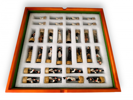 Luxury Chess Game, cu piese lucrate manual, in forma de soldati din armata lui Napoleon [14]