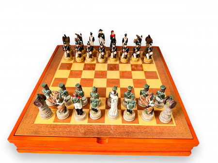 Luxury Chess Game, cu piese lucrate manual, in forma de soldati din armata lui Napoleon [13]