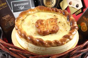 Prince Mircea Fabulous Gift Basket [1]