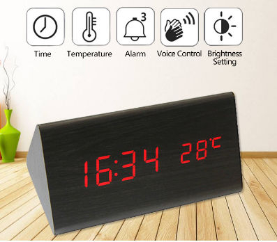 Ceas lemn triunghi personalizabil Borealy birou cu afisaj LED [0]