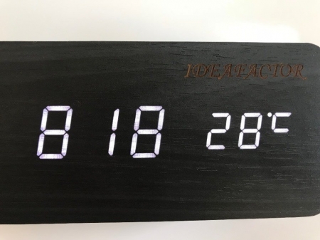 Ceas lemn personalizabil Borealy birou cu afisaj LED [6]