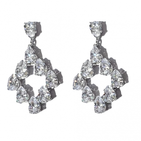 Cercei Diamonds Chandelier Bride [1]