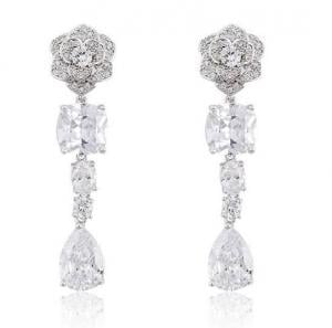 Cercei Borealy Long Wild Roses Cushion Crystal [0]
