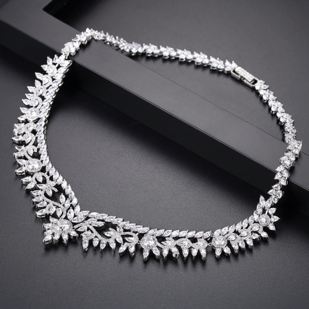 Colier Extravaganza Ball [2]