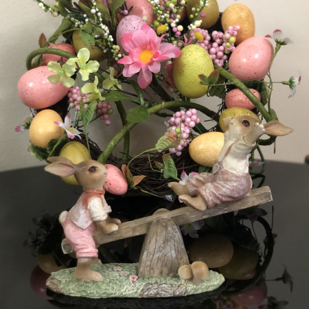 Cosuri Paste - Decoratiune Iepurasii pe Balansoar - Cadou Paste 2026