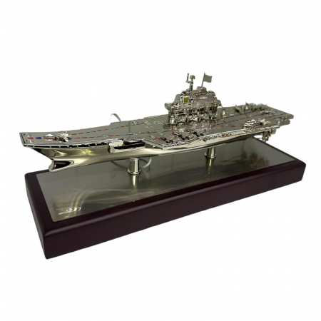 Decoraţiune Navă Portavion XXL - 30 CM Desk [0]