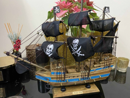 Pirates of the Seas: macheta corabie pirati, luneta functionala, busola + ceas solar functionale [7]