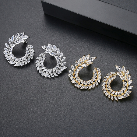 Olive Branch Leaf Marquise Cut Diamonds Gold Cercei by Borealy [5]