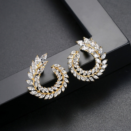 Olive Branch Leaf Marquise Cut Diamonds Gold Cercei by Borealy [1]