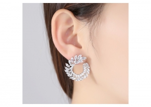 Olive Branch Leaf Marquise Cut Diamonds Gold Cercei by Borealy [2]