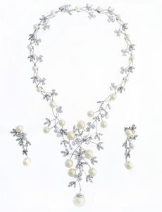 Pearls Garden Set Cercei Si Colier [0]