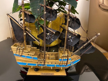 Pirates of the Seas macheta corabie pirati [1]