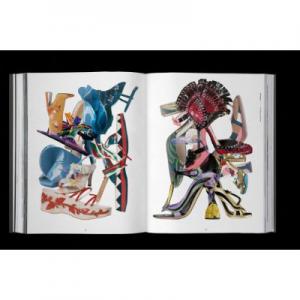 Prada: The Book! Creativity, Modernity and Innovation [4]