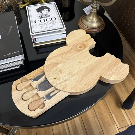 Set 3 piese pentru servire brânză in suport din lemn in forma de cap de soarece [3]