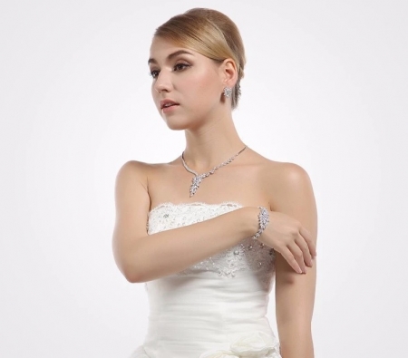 Set Borealy Crystals Colier, Cercei si Bratara Dolce Luxury [5]