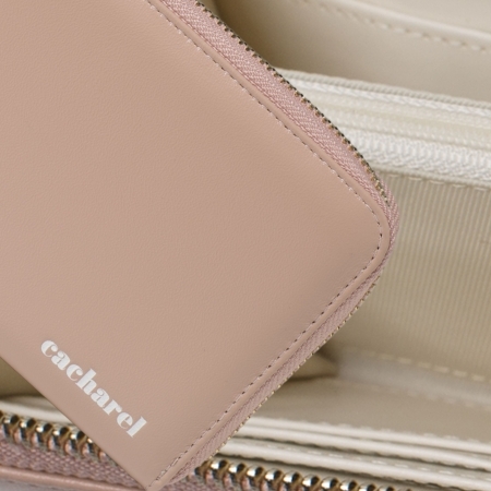 Cadou Pompadour Rose Portofel Cacharel, Cercei One Diamond Square Princess si Esarfa Borealy [3]