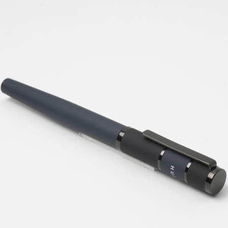 Stilou Hugo Boss Blue Elegance & Batista Sacou Barbati Matase Borealy [1]